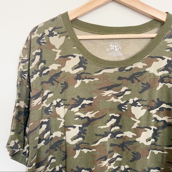OT Revolution Mens Camo T-shirt - Picture 2 of 4